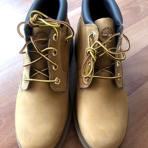 Brand new Timberland classic boots booties 7.5